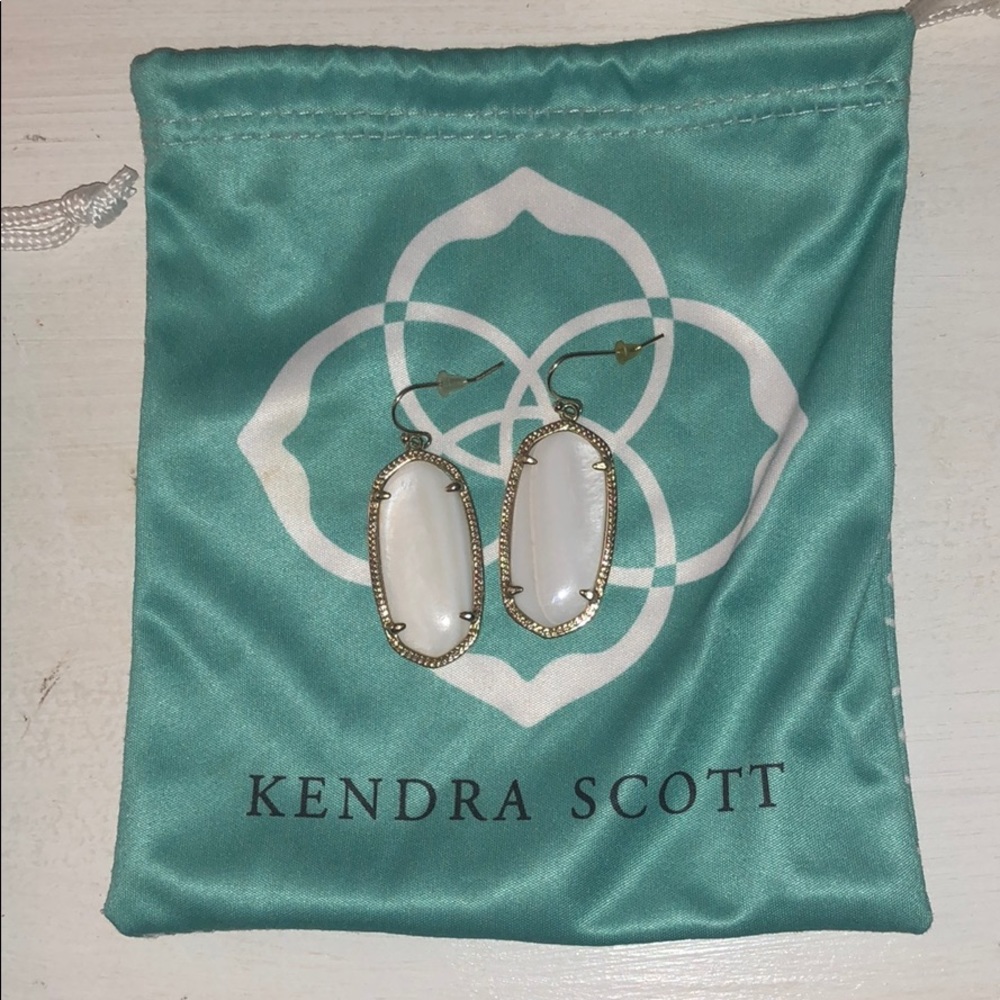 White Kendra Scott Danielle Earrings